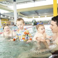 family-in-the-pool-7618